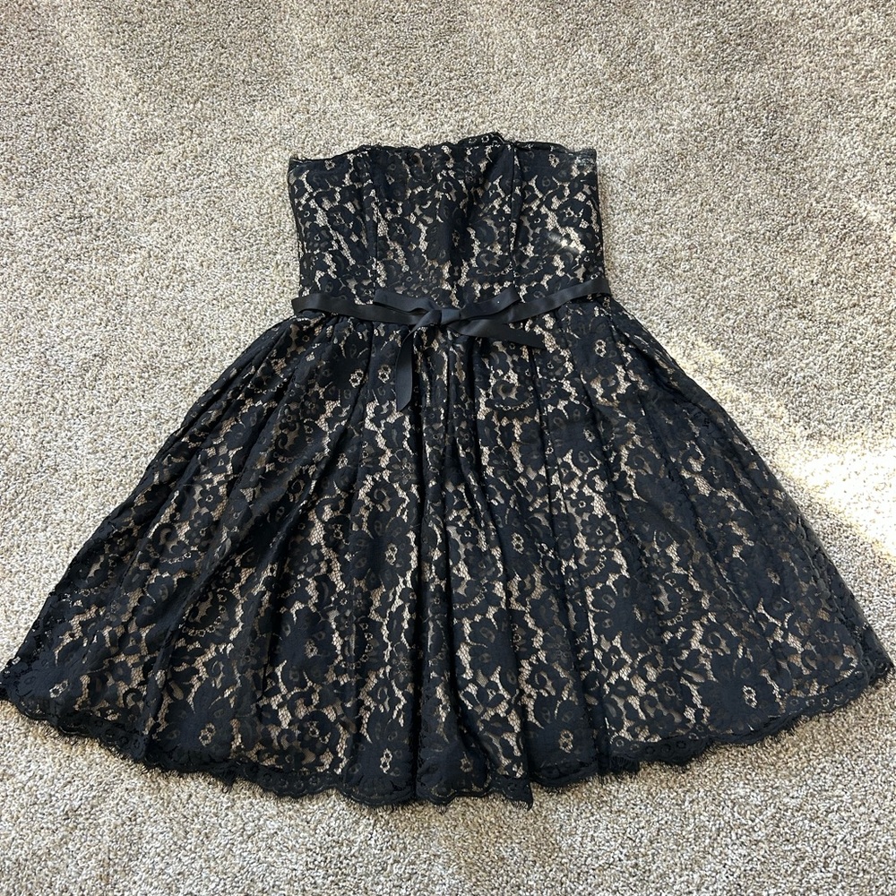 Neiman Marcus Robert Rodriguez Black Lace Dress